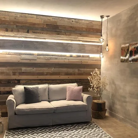 La Nocciola By Posarellivillas فيلة *