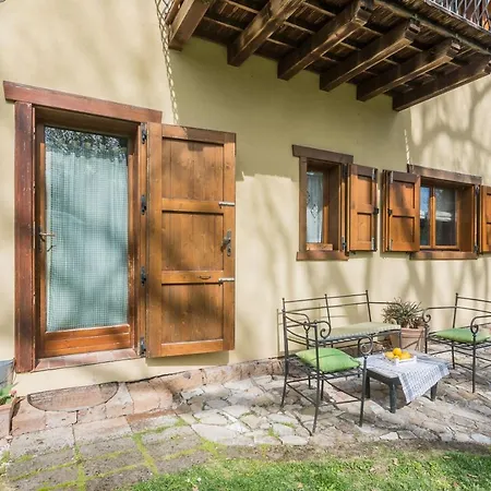 La Nocciola By Posarellivillas فيلة *