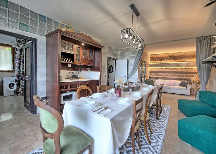 Villa La Nocciola By Posarellivillas